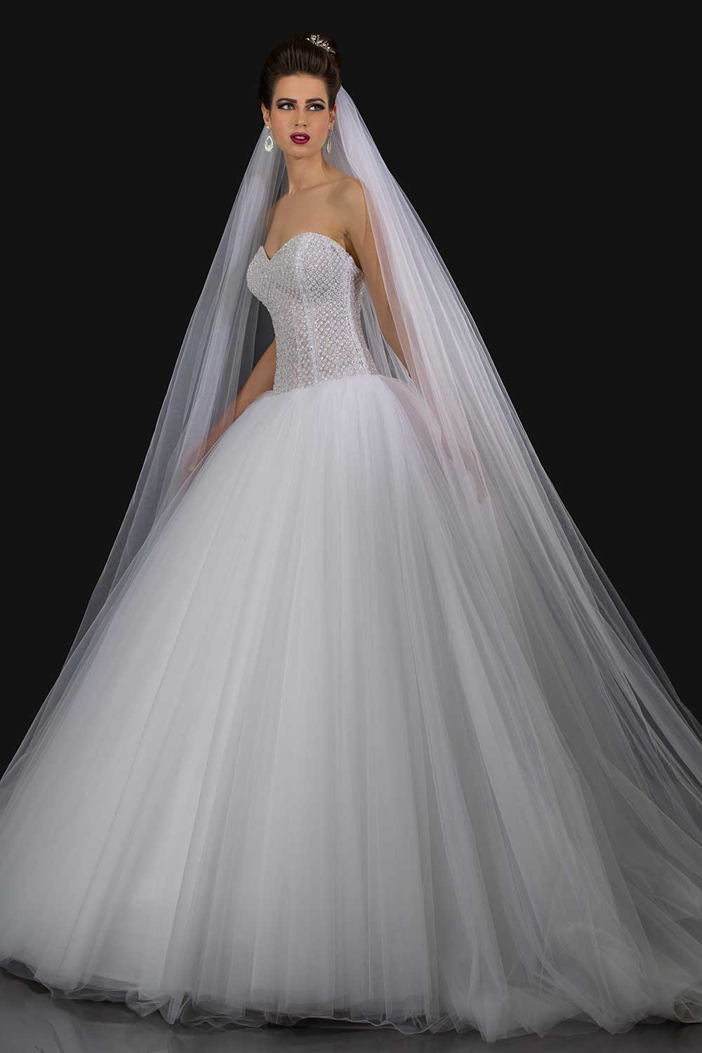 Appolo Haute Couture,Wedding dresses in Lebanon,bridal dress rentals, bridal gown,haute couture lebanon, fashion designers in lebanon,weddings lebanon,Wedding dresses in Lebanon,  bridal dresses lebanon,lebanon weddings